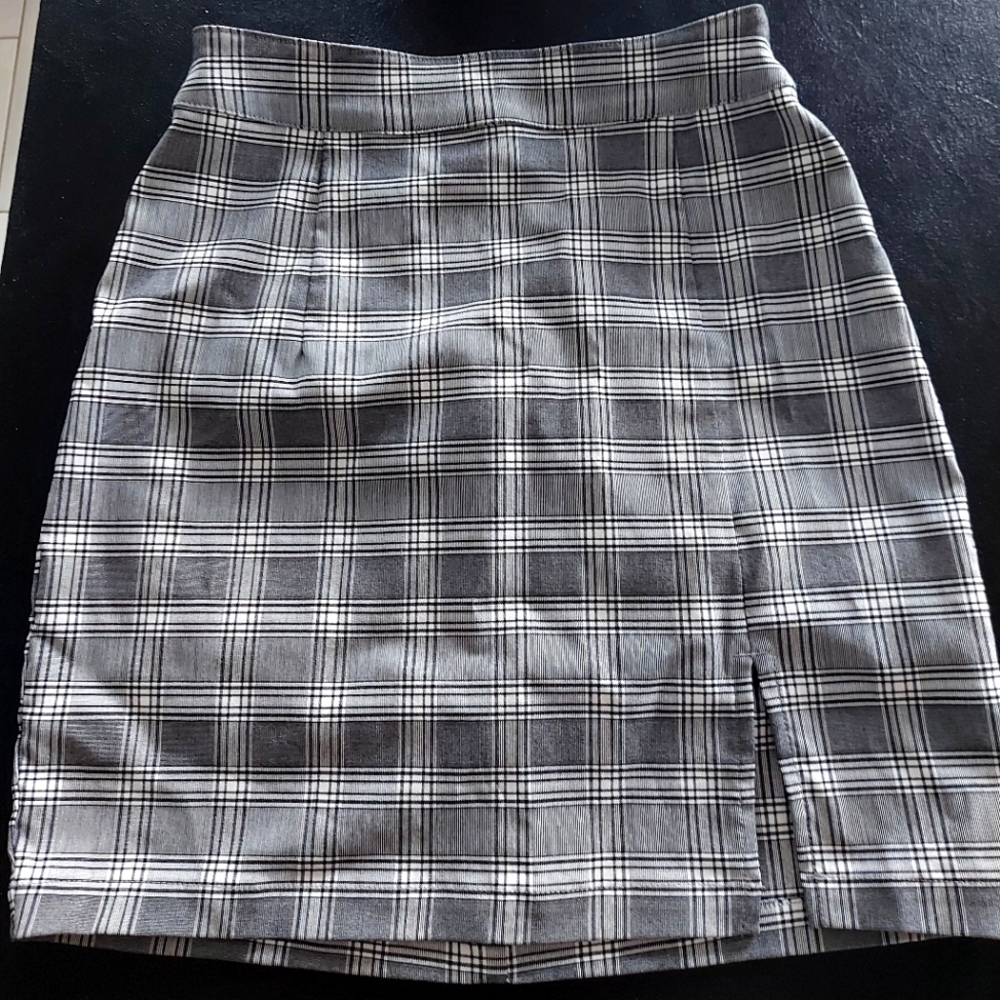 Garage Classic Gray Plaid Women's Skirt
